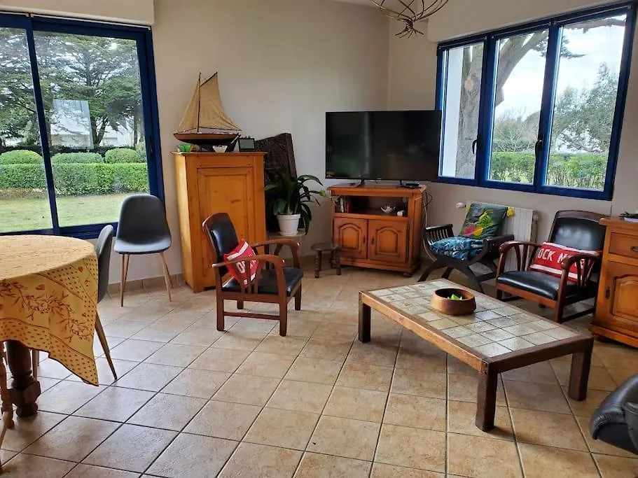 Maison Kersidan Tregunc 0*,